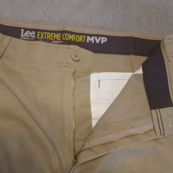 Lee Extreme Comfort MVP Mens 44x34 Pants Kc Khaki Straight Fit Stretch NEW - Picture 7 of 13